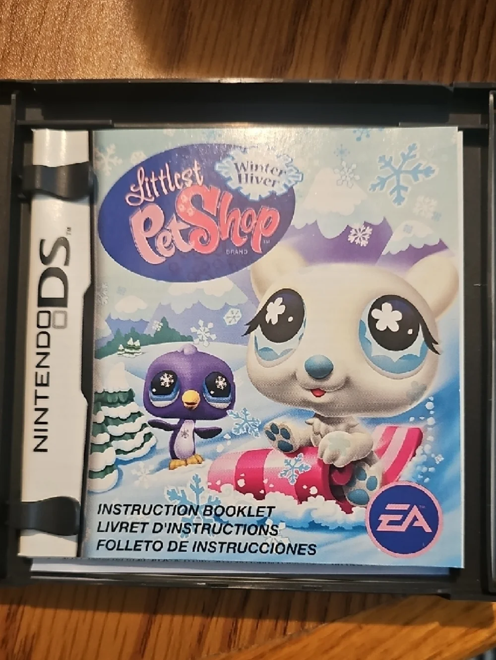 Nintendo DS Littlest Pet Shop Winter Hiver Pet Adventure